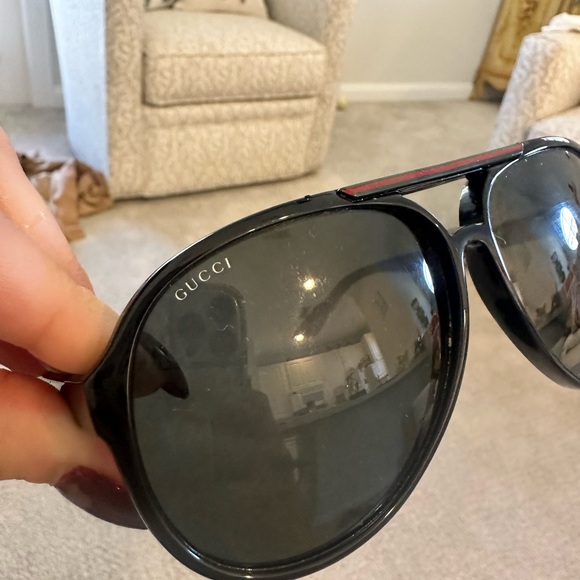 Gucci Sunglasses - Picture 2 of 8